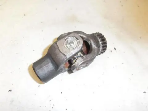 Suzuki GSX1100G Kruiskoppeling 26D