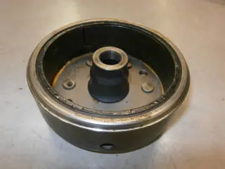 Kawasaki LTD550C Vliegwiel 21050-1019