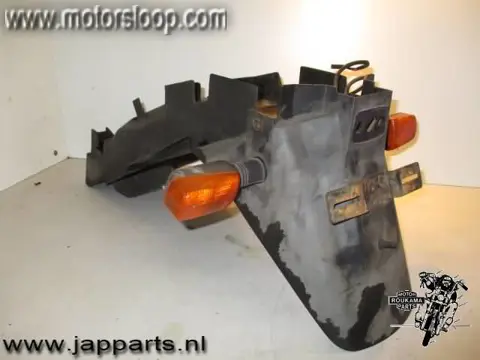 Suzuki GSF600(GN77) Achterspatbord compleet