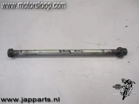 Suzuki GS400 Achterbrug as