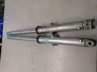 Suzuki GS300L(GK52L) Vorkpoten