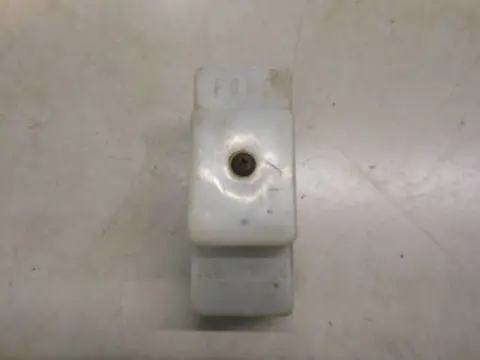 Suzuki GSX550(GN71) Zekeringhouder