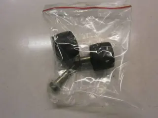 Suzuki AN400 Motor rubbers