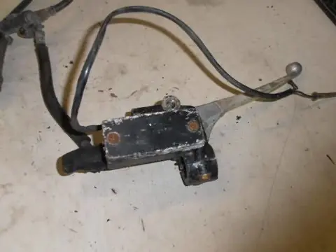 Kawasaki Z500B Rempomp voor