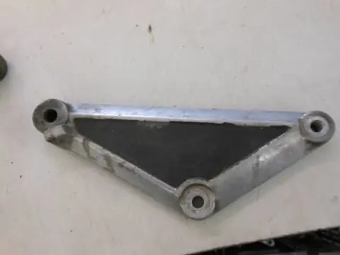 Kawasaki LTD550C Schetsplaat links 35011-1076