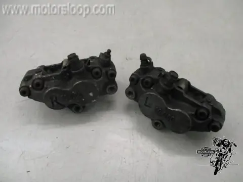 Kawasaki ZZR1100C Remklauwset voor