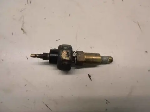 Kawasaki Z400D Oliedruksensor