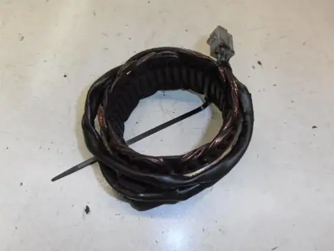 Yamaha XS400(12E) Dynamo stator 12R-81610-10