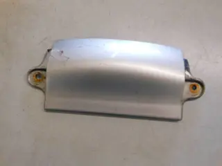 Suzuki GSX750F Afdekkapje onder koplamp lichtgrijs