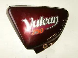 Kawasaki VN750A Zijkap links rood