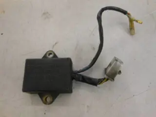 Kawasaki LTD550C Knipperlicht afslag unit 27010-1016