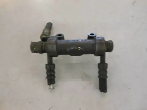 Kawasaki LTD550C Remdrukverdeler