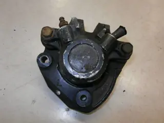 Kawasaki LTD550C Remklauw rechts voor