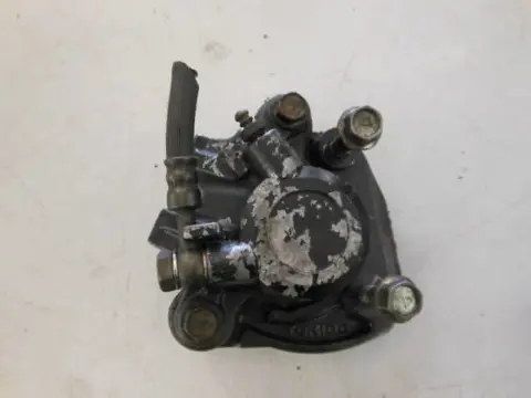 Kawasaki LTD550C Remklauw rechts voor