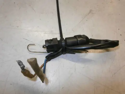 Kawasaki LTD550C Remlichtschakelaar