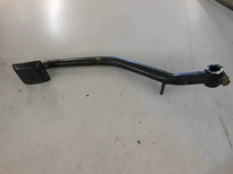 Kawasaki LTD550C Rempedaal 43001-1048