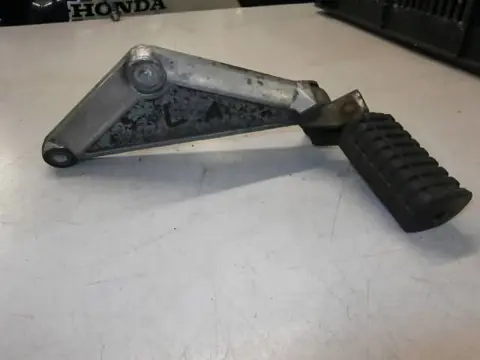 Kawasaki LTD550C Schetsplaat links achter 35011-1076