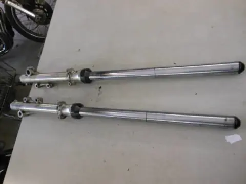 Kawasaki LTD550C Vorkpoten