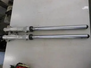 Kawasaki LTD550C Vorkpoten