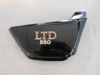 Kawasaki LTD550C Zijkap rechts zwart