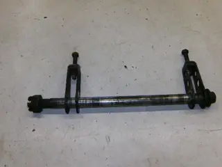 Kawasaki LTD750 Achterwiel as