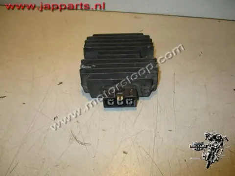 Kawasaki VN1500B Spanningsregelaar