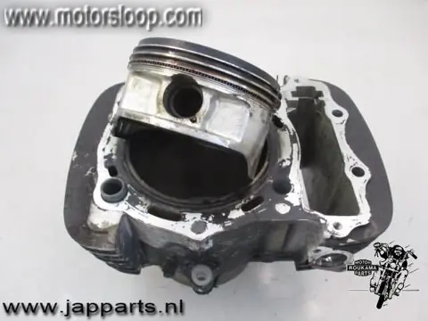 Kawasaki VN1500C Cilinder met zuiger achter