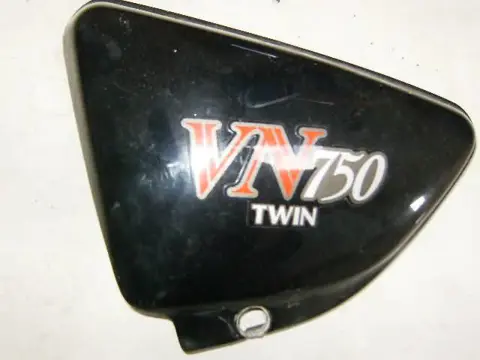 KAWASAKI VN750 Zijkap Rechts Zwart