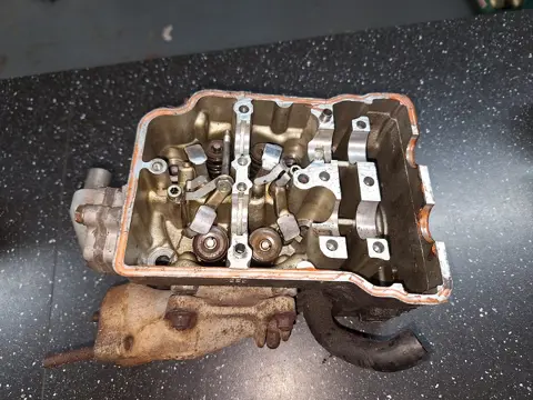 Kawasaki VN750A Cilinderkop voor