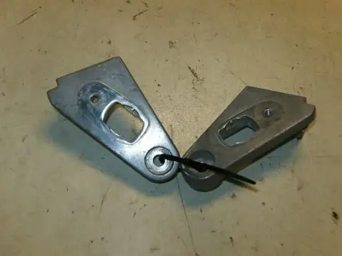 Kawasaki VN750A Koplamphouders 11043-1941 & 11043-1942