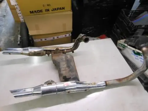 Kawasaki VN750A Uitlaat