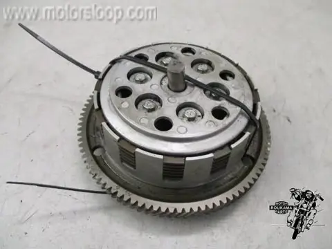 Suzuki GSX400F Koppelingskorf