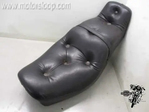 Kawasaki VN750A Zadel