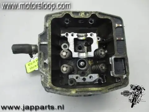 Kawasaki VN800A Cilinderkop achter