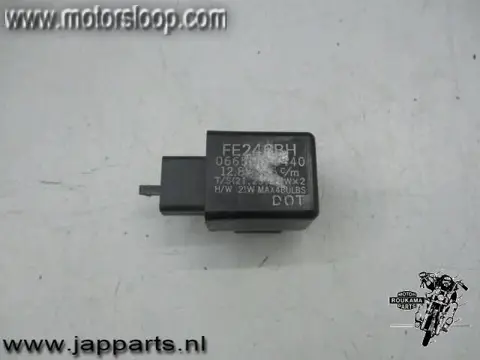 Kawasaki VN800A Knipperrelais