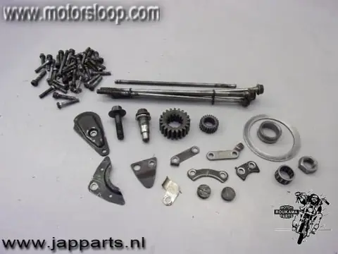 Kawasaki Z200 Diverse kleine motorblok onderdelen