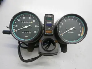 Kawasaki Z250 / 400 E.A. Tellerset 34225 km