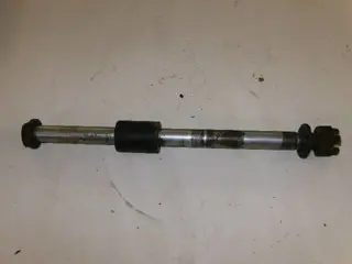 Kawasaki Z400D Achterwiel As