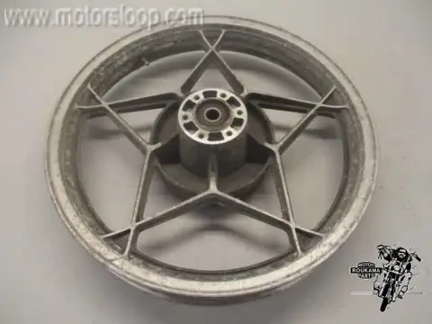 Suzuki GS550E Achterwiel