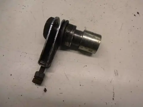 Kawasaki Z400D Tandwielbus met spanner