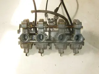 Kawasaki Z500B Carburateurs