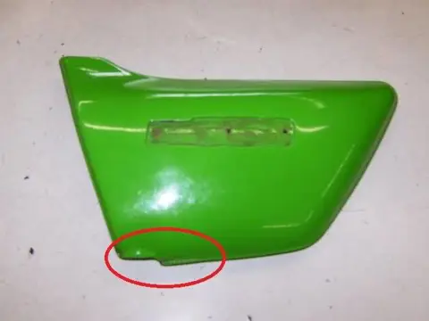 Kawasaki Z650B Zijkap links groen