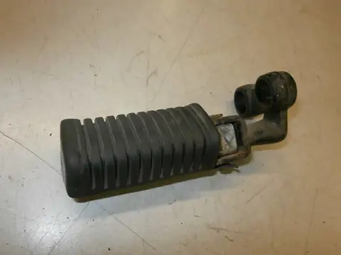 Kawasaki Z750 Voetstep links voor