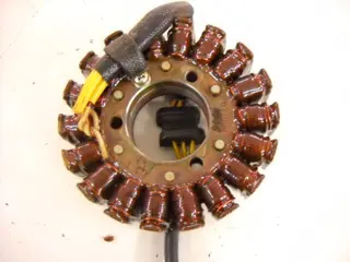 Kawasaki Z750(KZ750E) Dynamo 21003-1083