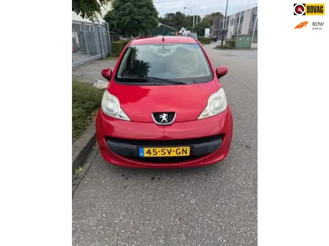 Peugeot 107 1.0-12V XS