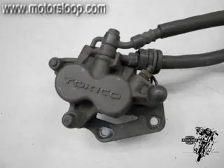 Kawasaki Z750(ZR750JJ) Remklauw rechts voor