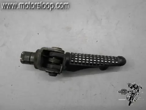 Kawasaki Z750(ZR750JJ) Voetstep rechts voor