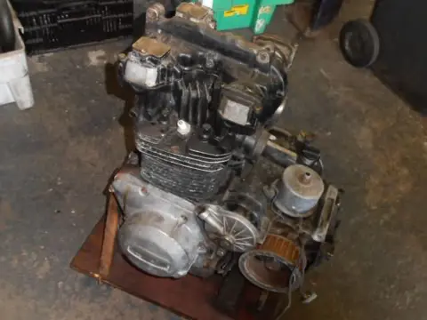 Kawasaki Z750LTD Versnellingbak compleet 13239-1072