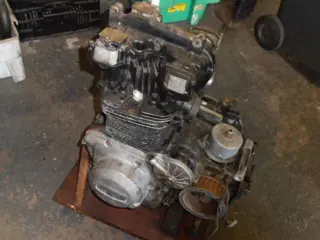 Kawasaki Z750LTD Versnellingbak compleet 13239-1072