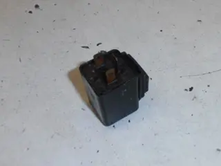 Kawasaki ZG1200 Knipperrelais 3 pins 27002-1060